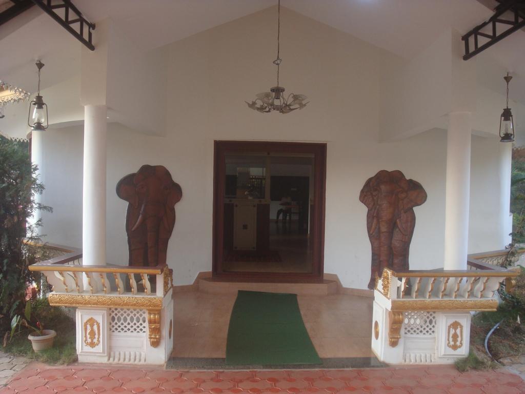 Wayanad Gate Resort Mananthavady Eksteriør billede