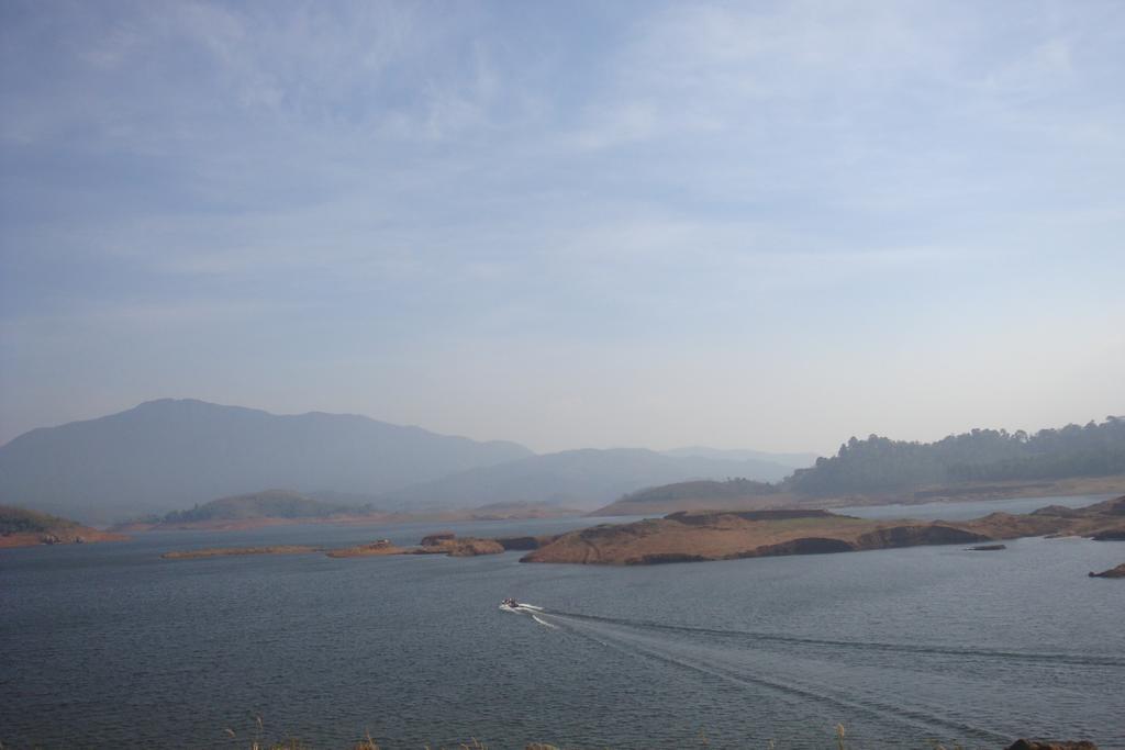 Wayanad Gate Resort Mananthavady Eksteriør billede